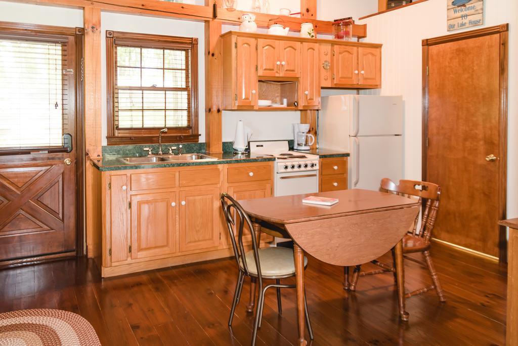 The Lake House A Hidden Gem Sleeps 4 Columbia Exterior photo